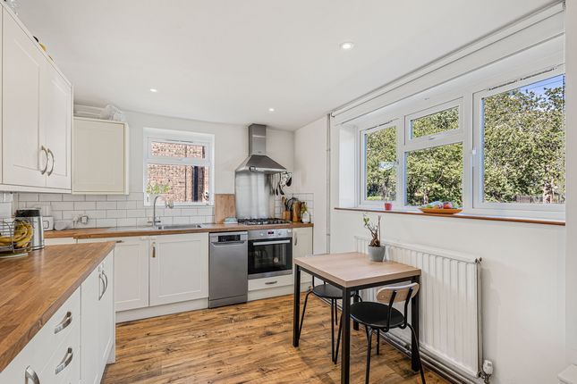 46, Appleford Drive, Abingdon photo 2