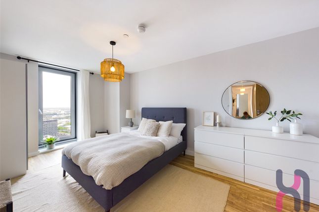 Thumbnail Flat to rent in Media City, Michigan Point Tower B, 11 Michigan Avenue, Salford