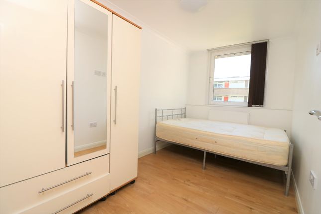 45 Pritchard Court, Georges Road, London photo 5