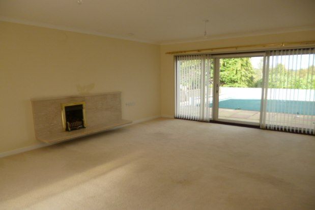 Property to rent in Crinnis Close, St. Austell