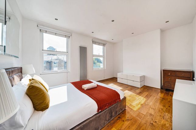 Terraced house for sale in Brook Drive, Elephant And Castle, London