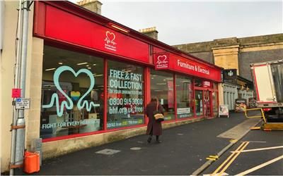 Retail premises to let in 54-55 New Road, Chippenham
