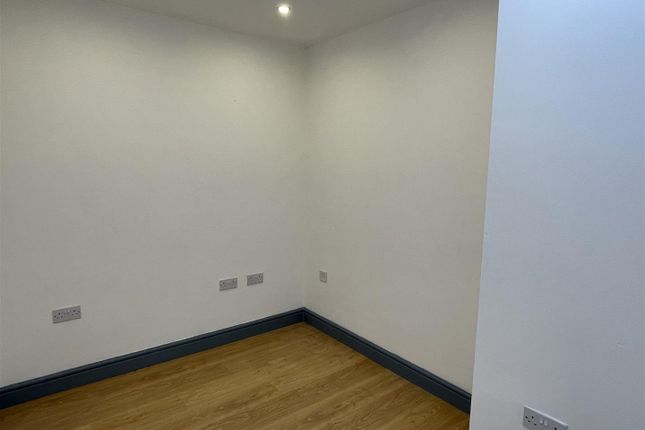 Sandholme House, 1A, Cave Street, Hull photo 4
