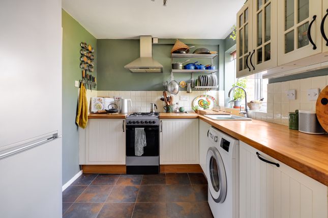 72, Edinburgh Avenue, Sawston photo 4