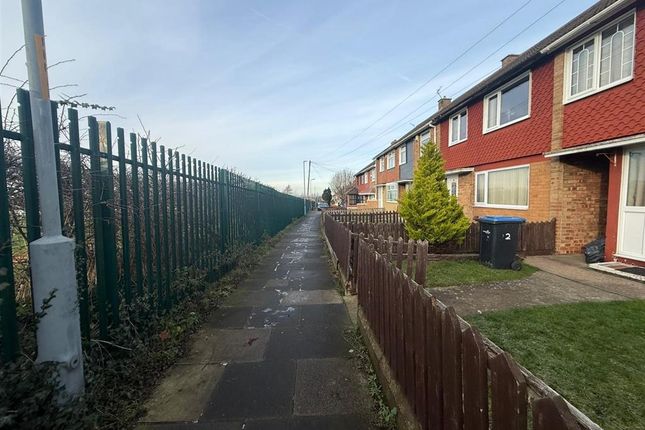 23, Eccleston Walk, MIDDLESBROUGH photo 2
