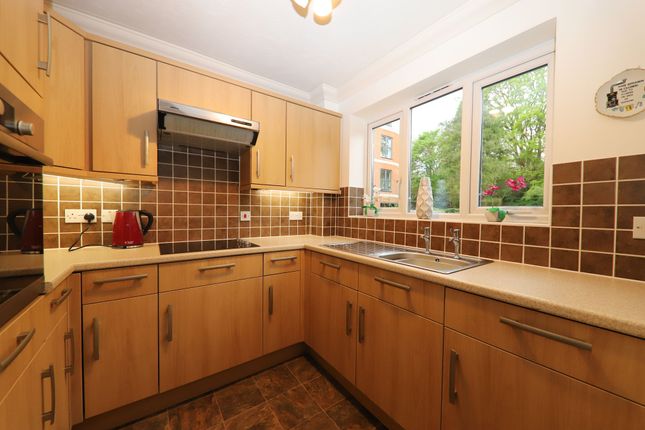Flat 2, Middlemarch Lodge, Rickmansworth photo 3