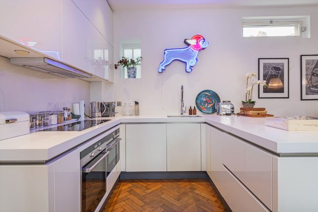 1, Kersley Mews, London photo 3