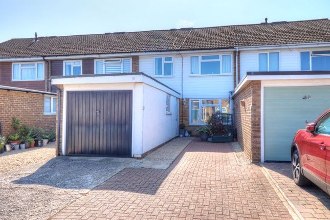 Thumbnail Terraced house for sale in Collyer Road, Stokenchurch, High Wycombe