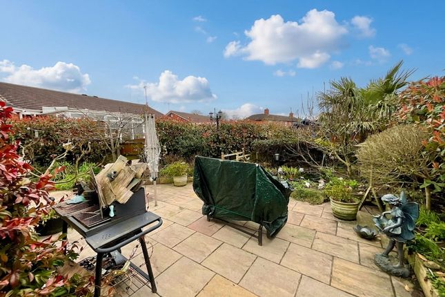 22 Hawthorne Avenue, Stoke-On-Trent photo 4