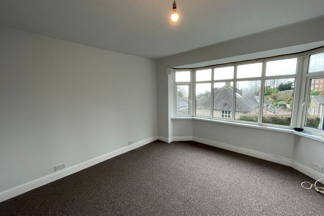 Flat to rent in Ffynone Close, Swansea