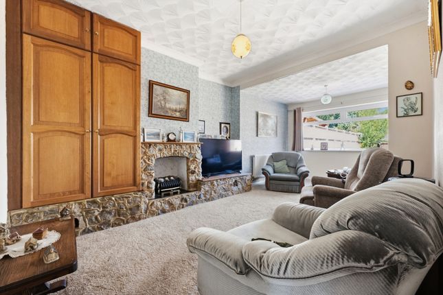 58 Carrington Road, Dartford, Kent photo 4