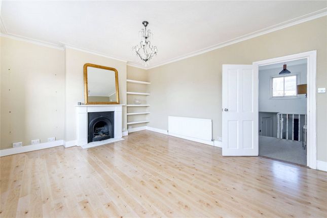 Flat for sale in Fordingley Road, London