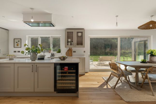 Sutton Orchard, Crediton photo 4