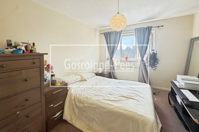 3A, Camberley photo 4