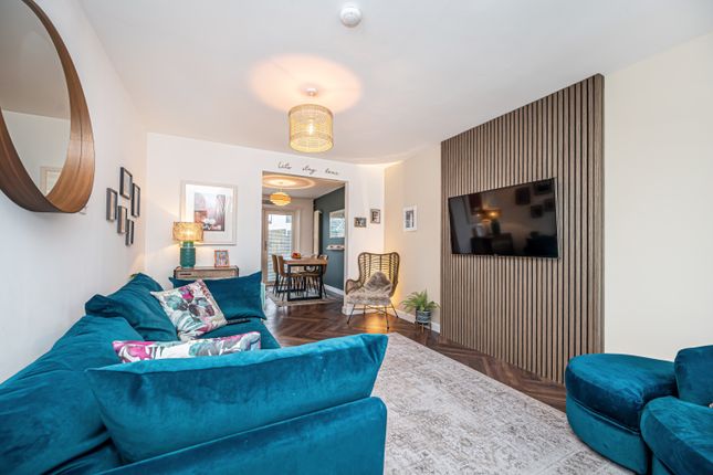 16, Morlich Place, Kinross photo 2