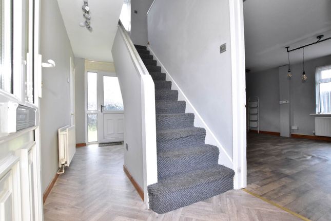17, Ballyquinton Gardens, Bangor photo 4
