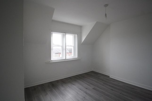 Flat to rent in White Lion, Cowbridge Road West, Cardiff