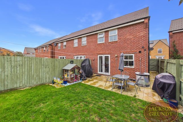 Elderton Way, Northampton photo 2