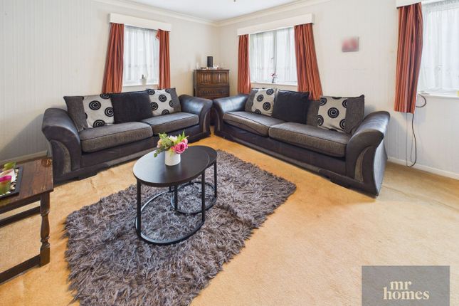14, St Fagans Rise, Cardiff photo 2