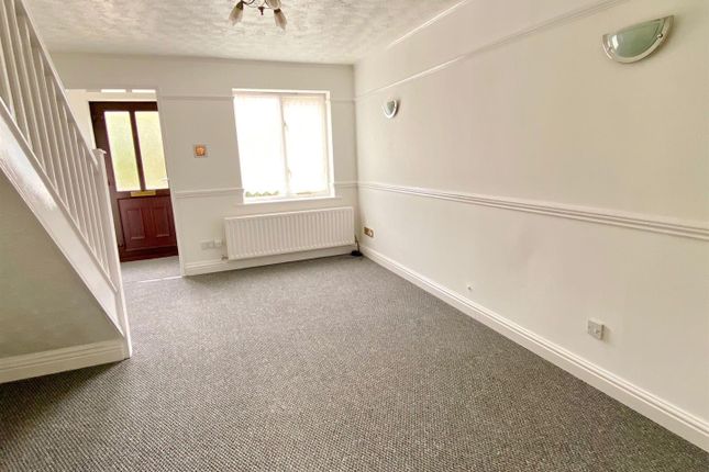 59, Kenilworth Drive, Nuneaton photo 3