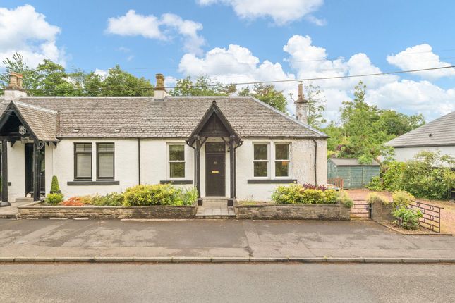 3-bed house on 40 Newpark Road, Bellsquarry, £300,000