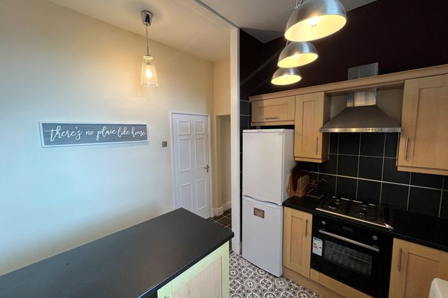 Flat 5, Lytham St. Annes photo 3