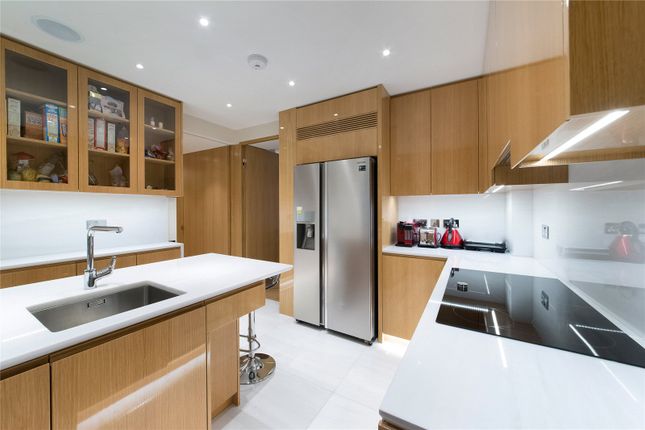 3, 46, Upper Grosvenor Street, London photo 3