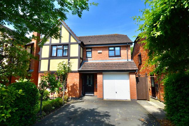 Thumbnail Detached house for sale in Fairwater Close, Evesham