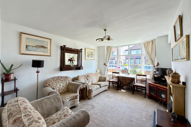 8, Maitland Avenue, Chorlton photo 2