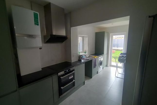 000, Ennerdale Drive, Kingsbury, London photo 5