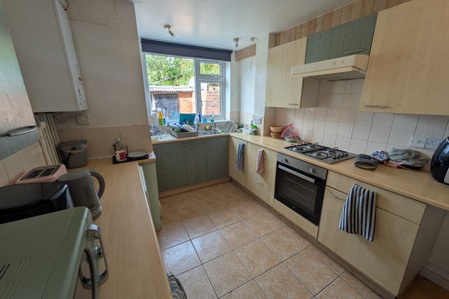 39, Mount Pleasant Road, Exeter photo 5