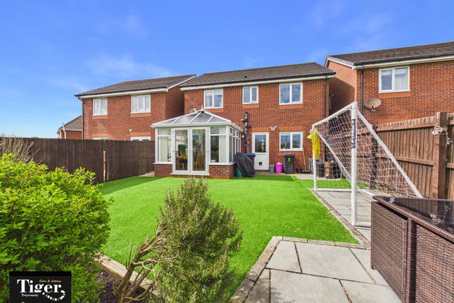 9, Housman Close, Blackpool photo 2