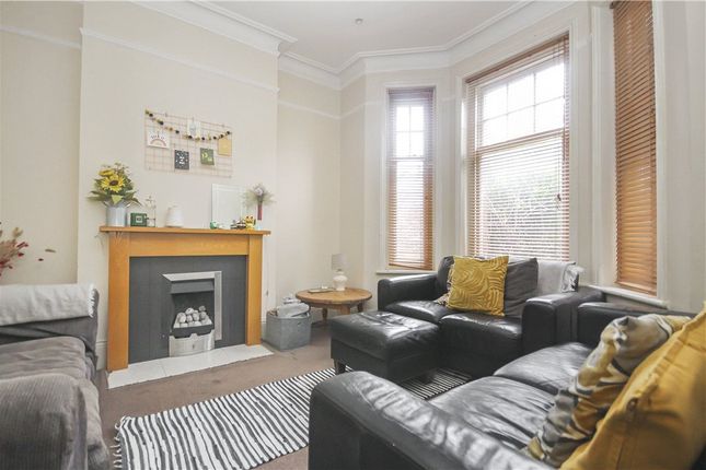 76, Barcombe Avenue, London photo 2