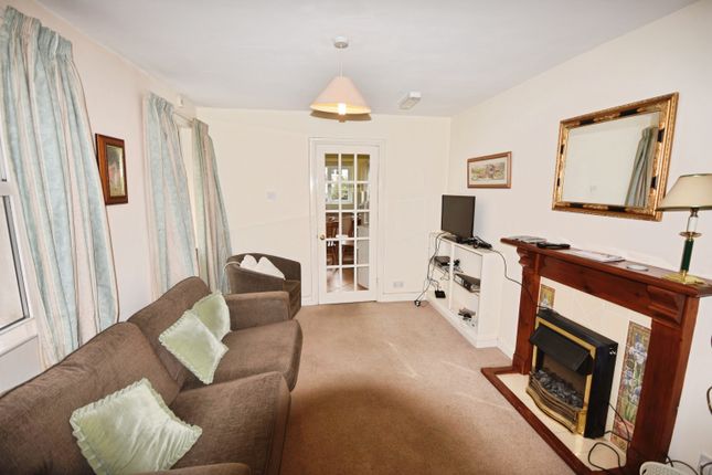 53, Danes Road, EXETER photo 2