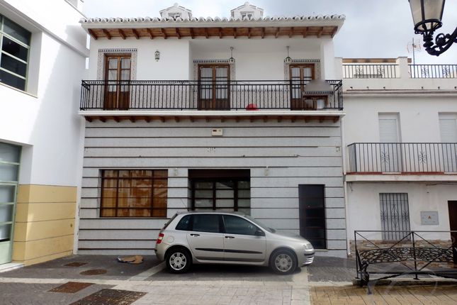 Town house for sale in Colmenar, Axarquia, Andalusia, Spain