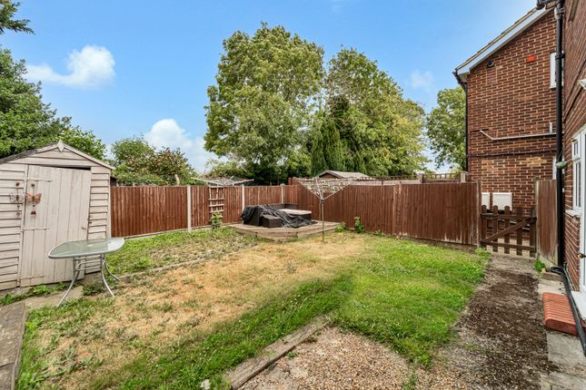 50, Warren Road, Ashford photo 3