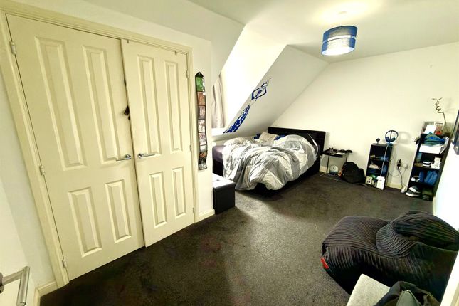 65, Ampthill Way, Faringdon photo 5
