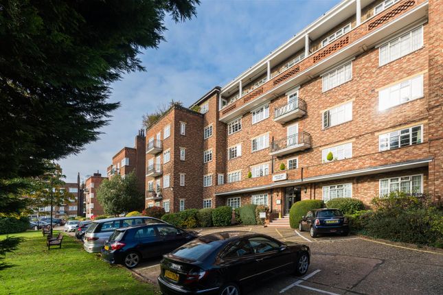 Thumbnail Flat to rent in Thurlby Croft, Mulberry Close, Hendon, London