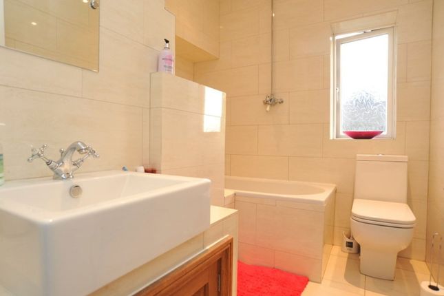 10 Mayfield Terrace, Harrogate photo 4