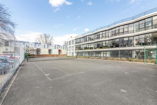 Flat for sale in Pioneer Centre, St Mary's Road, Peckham, London