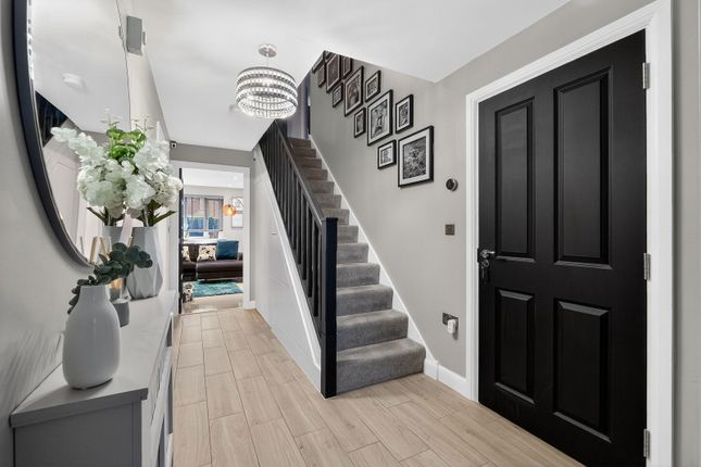 4, Lesser Avenue, Wixams photo 2