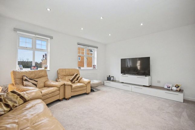 9, Baring Gould Way, Wakefield photo 2