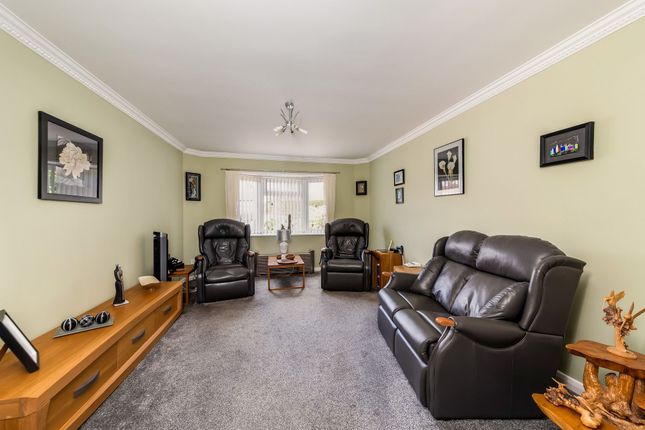14 Home Close, Abingdon photo 3