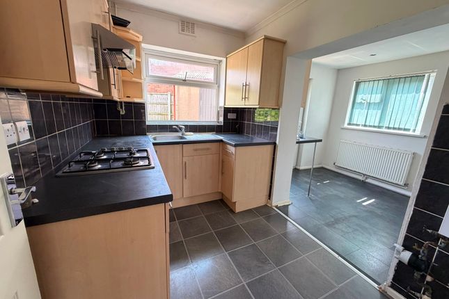 42, Wynchcombe Avenue, Wolverhampton photo 5