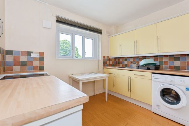 Flat 10, Hampshire Court, 15, Abdon Avenue, Birmingham photo 3