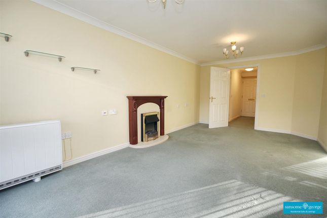 40, Sheppard Court, Chieveley Close, Tilehurst photo 4