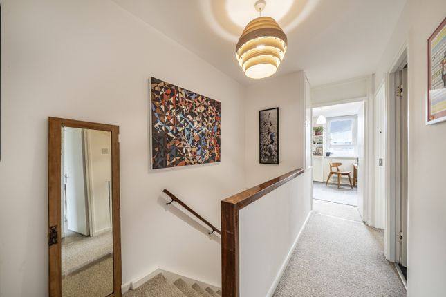 4, Rutley Close, London photo 4