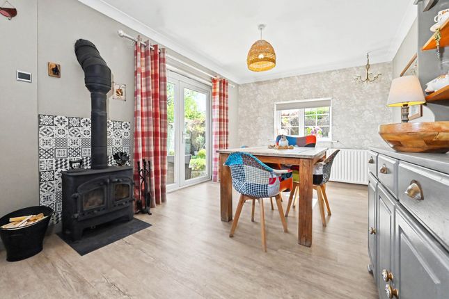 134 Jug Bank, Market Drayton photo 3