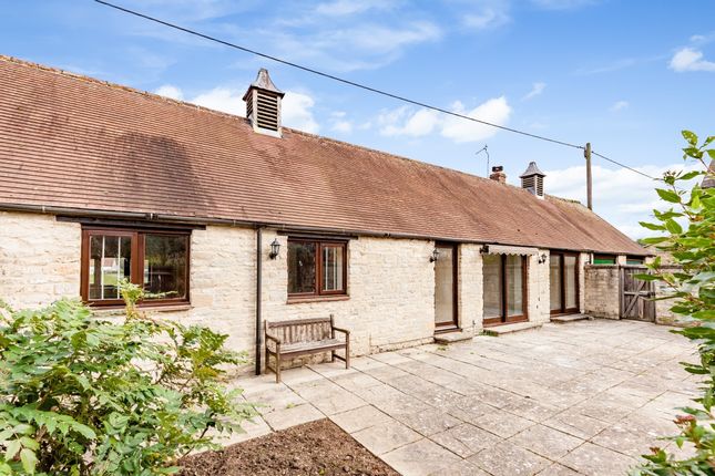 Thumbnail Cottage to rent in The Green, Cassington, Witney