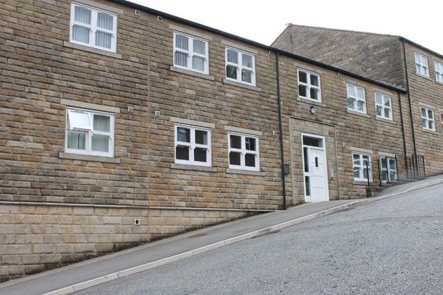 Flat 20, Colne photo 5